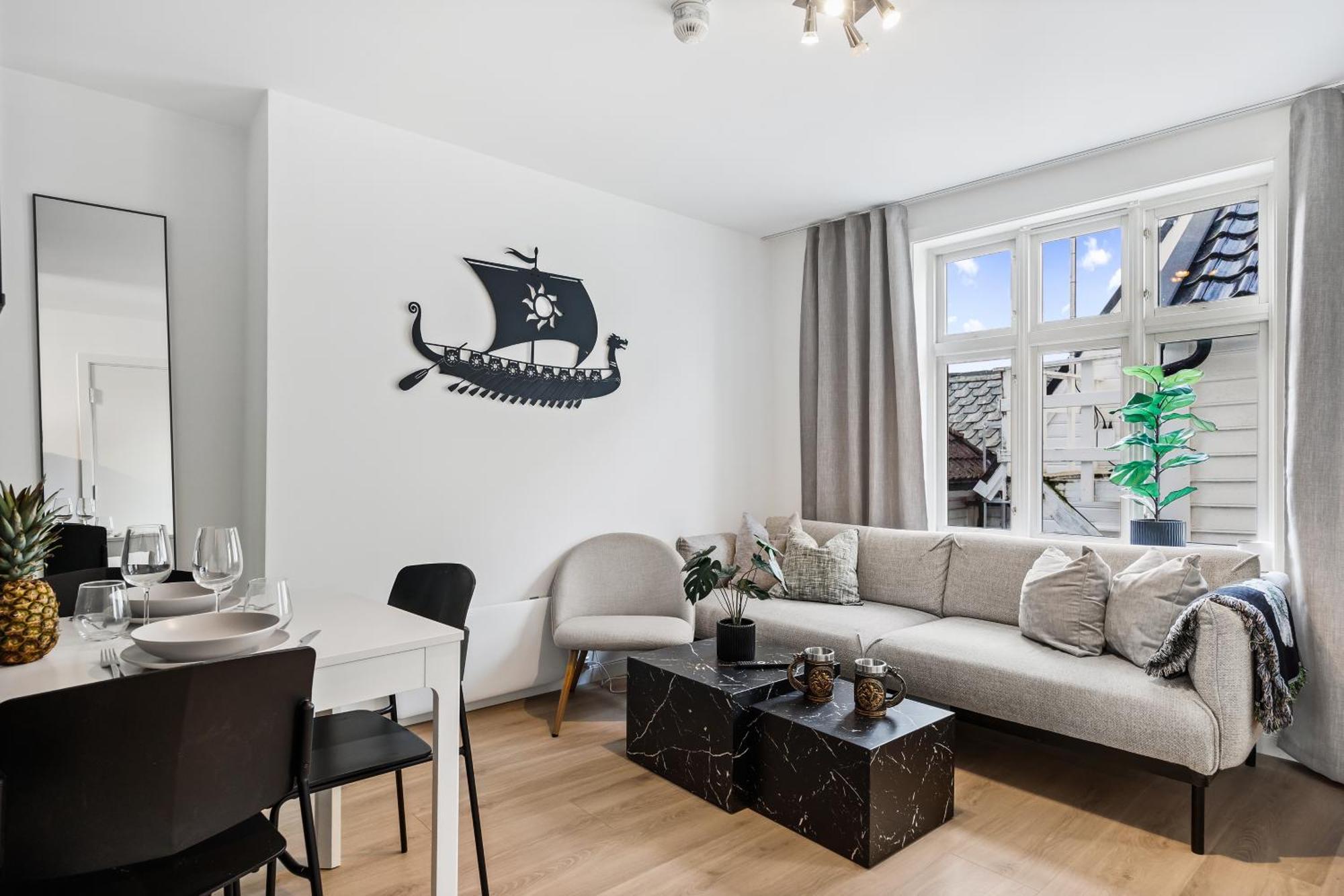 Homerentals Apartments - Behind Bryggen & Historic Cobblestone Streets - 2 Floor Renovated From February 2025 Bergen Exteriér fotografie